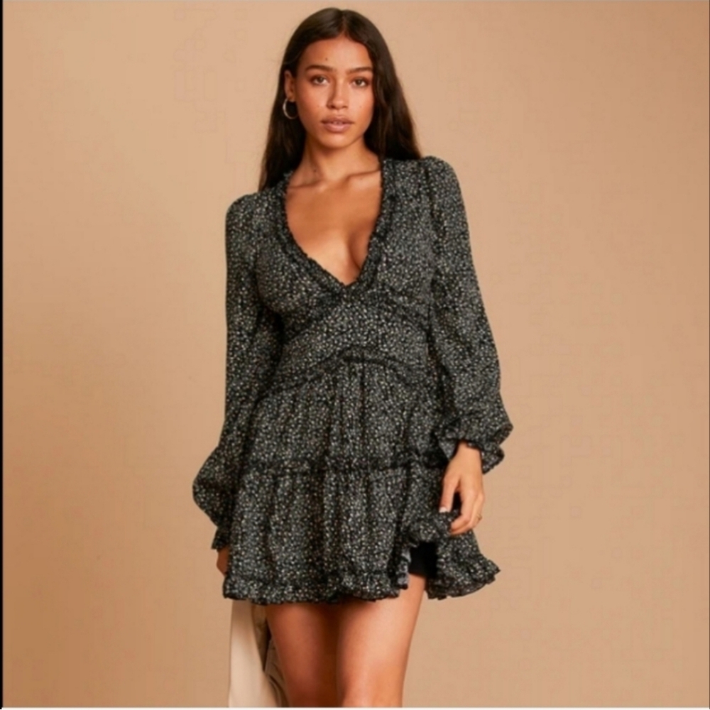 Lulu's Admire You Black Floral Ruffled Long Sleeve Mini Dress Size Large NWT